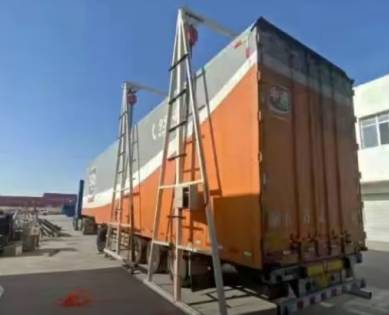 快遞物流車用微型環(huán)鏈電動(dòng)葫蘆裝貨