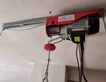 制釘廠使用小型電動(dòng)葫蘆的幾種用處